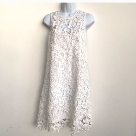 NWT WAYF White Lace dress size M - Picture 2 of 8